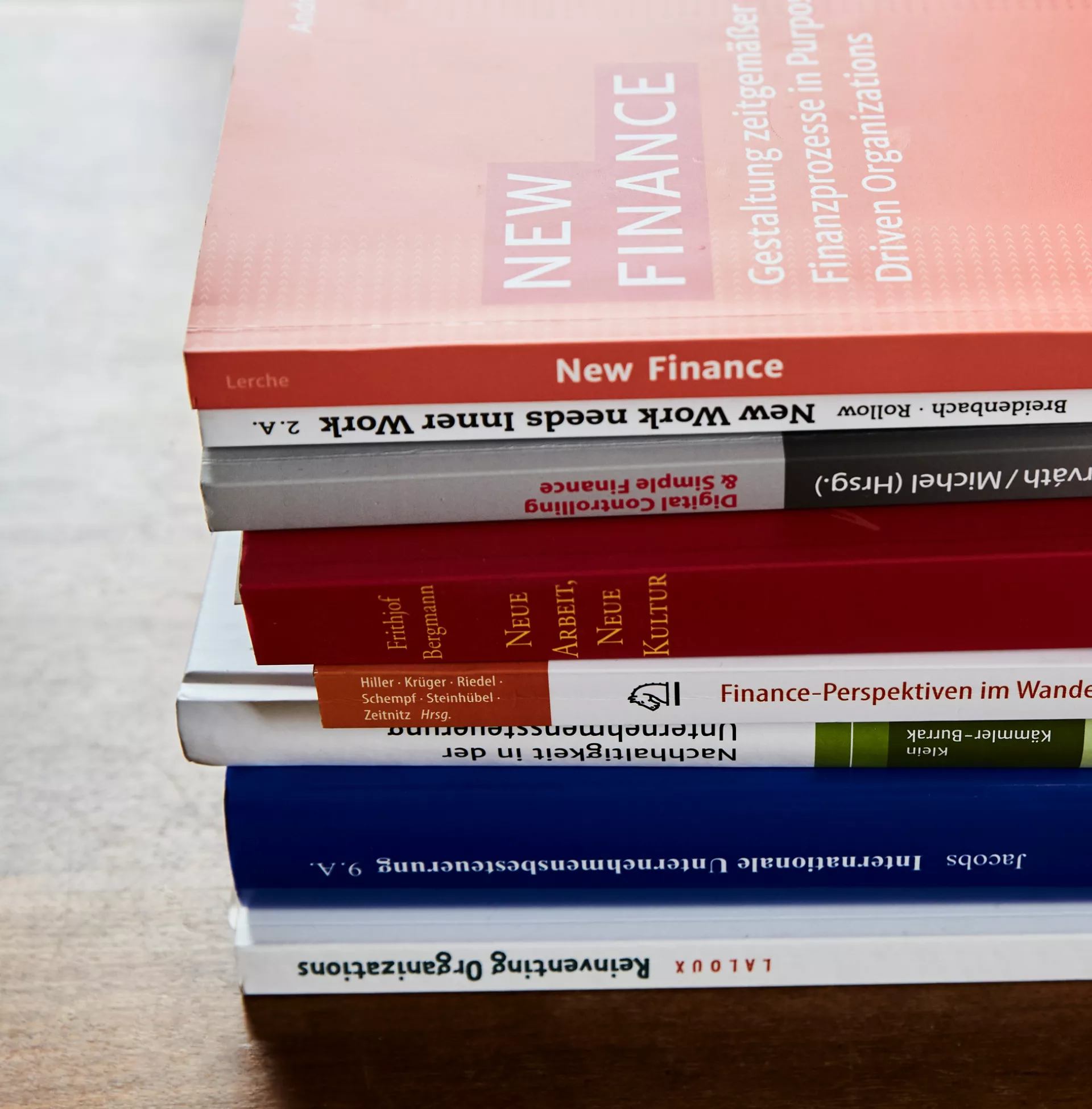 Finance_Bücher_Seite_2